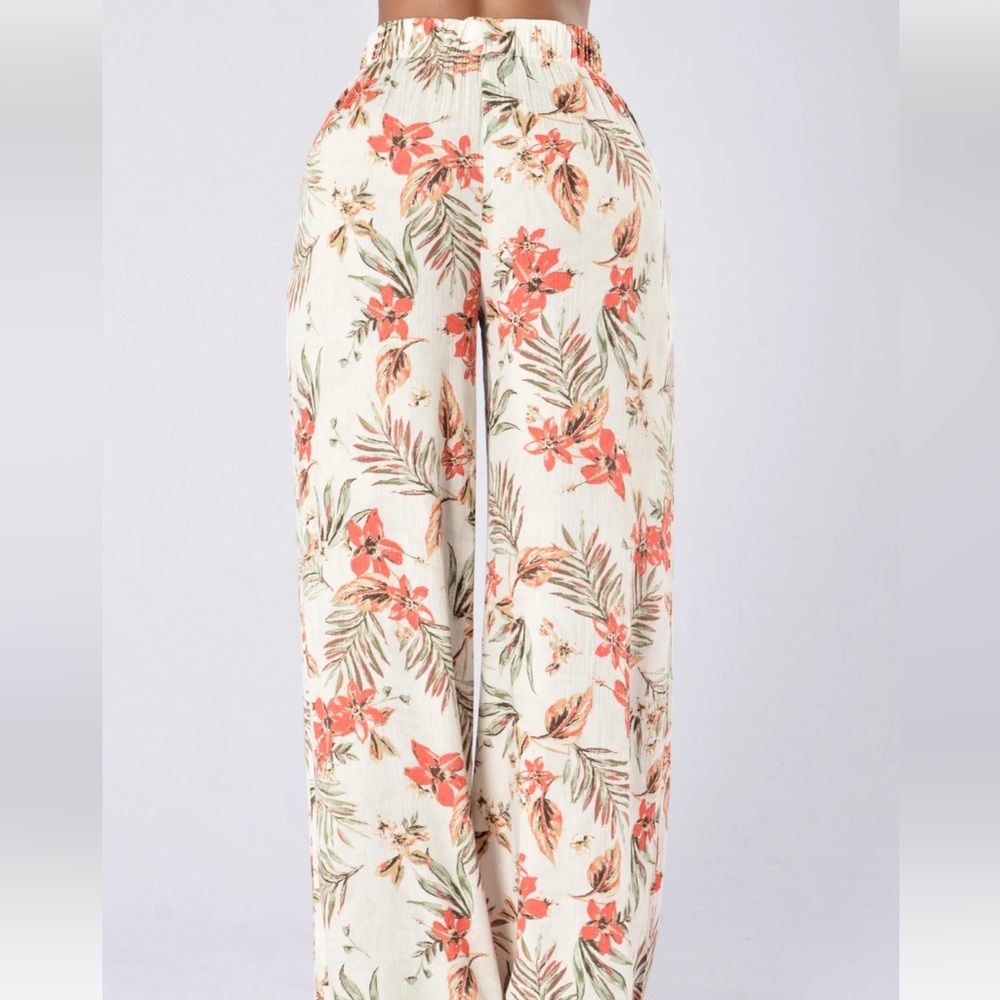 FN | Island girl pants